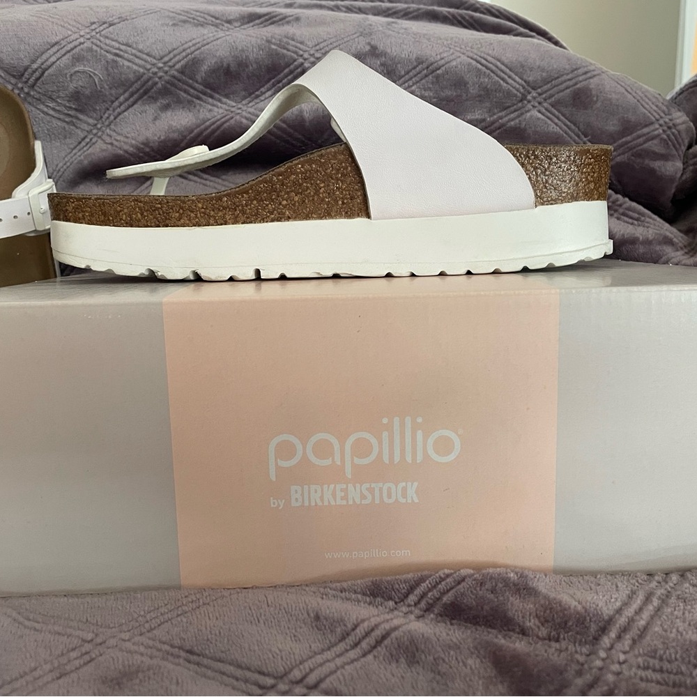Birkenstock Gizeh platform sandal